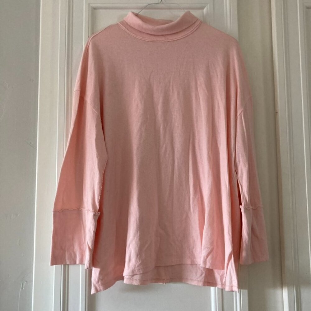 NWOT We The Free Phoebe Turtleneck Long Sleeve Longline Top Pink Sz M